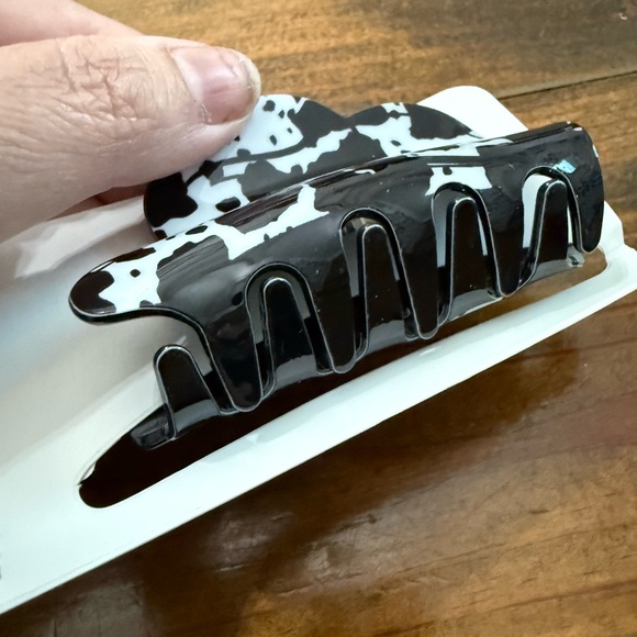 Cowboy 🤠 hat hair claw - Picture 2 of 3